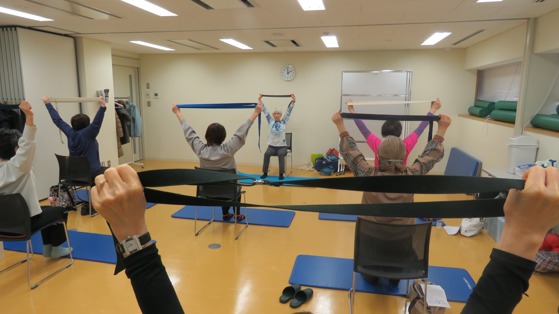 No.6 第1期 いすヨガ 画像