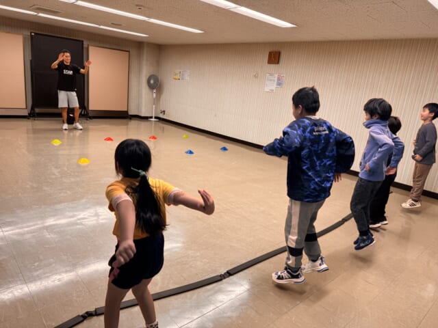  STARリズムジャンプ（小1～小3）
