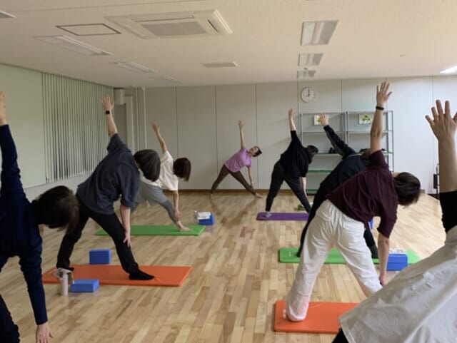 リラックスヨガ