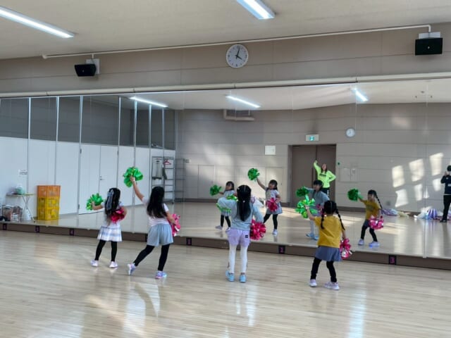 キッズチアダンス